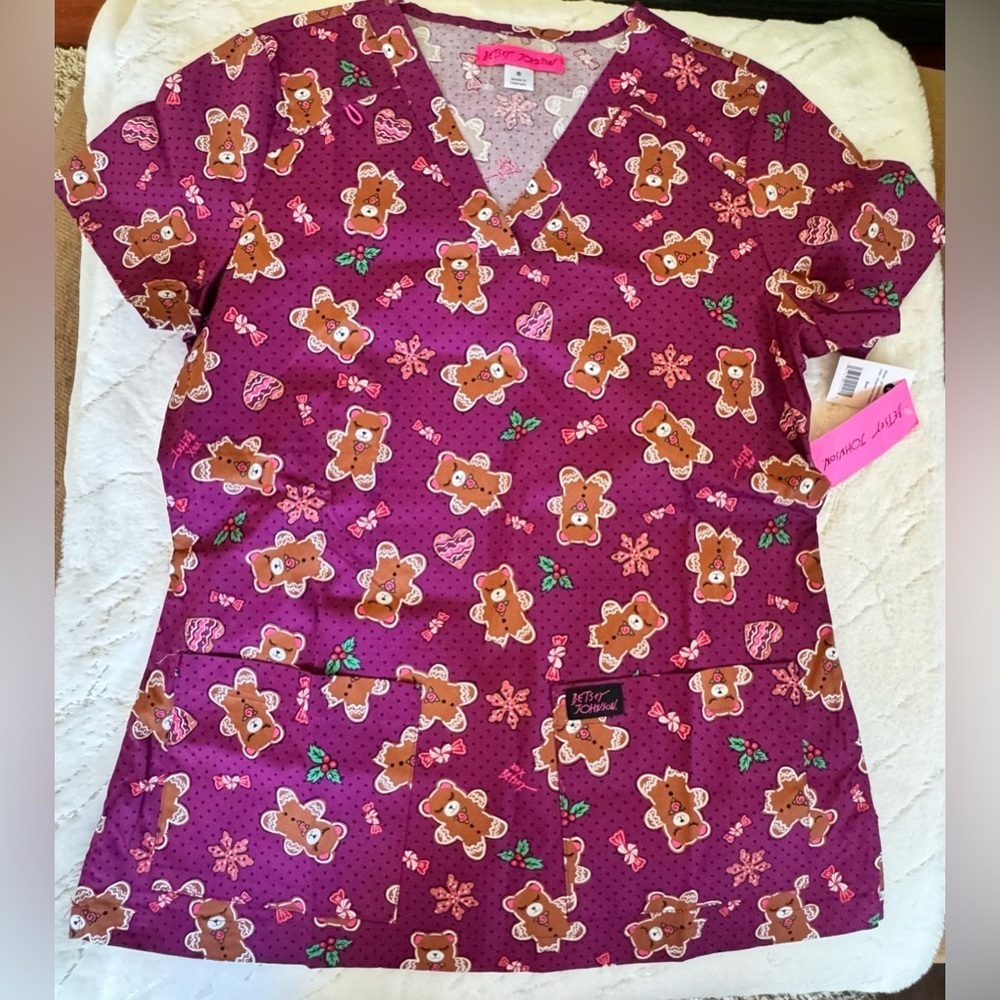 Betsey Johnson Purple Teddy Bear Print Women's Tee scrubs size small